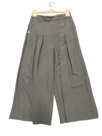 Schwarze Hosen